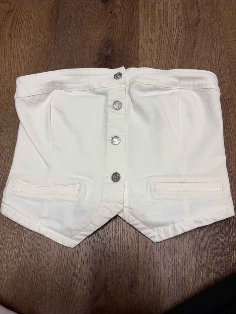 Love Tree White High-Waist Button-Front Shorts